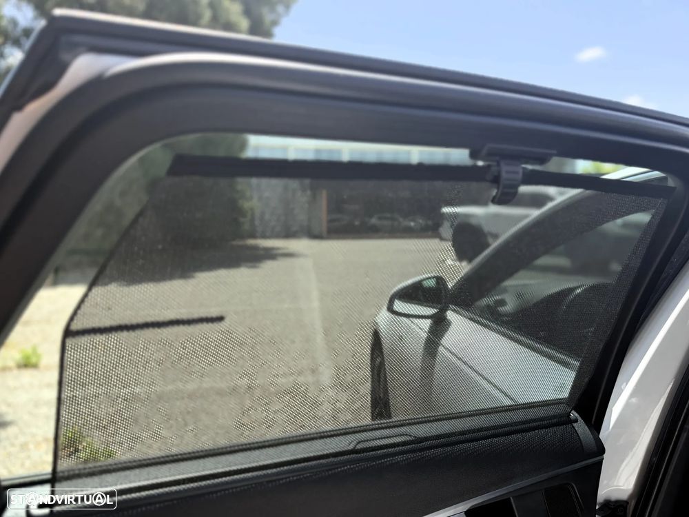 Audi A4 Avant 2.0 TDI DPF S line Sport Pack - 32