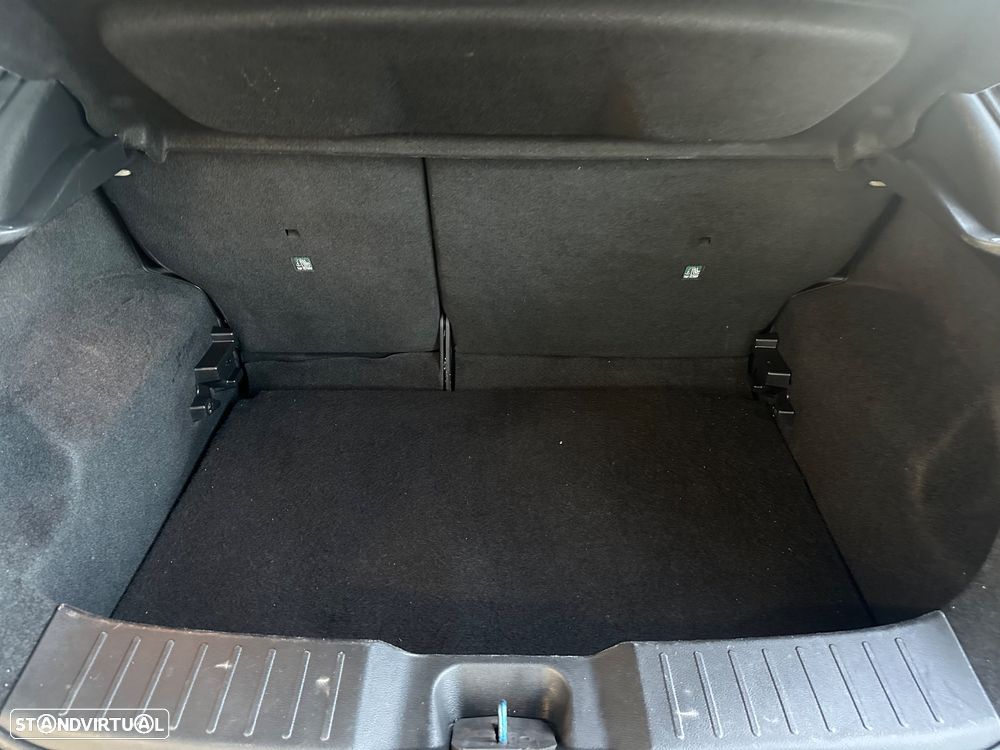 Nissan Juke 1.0 DIG-T N-Connecta NAV. - 24