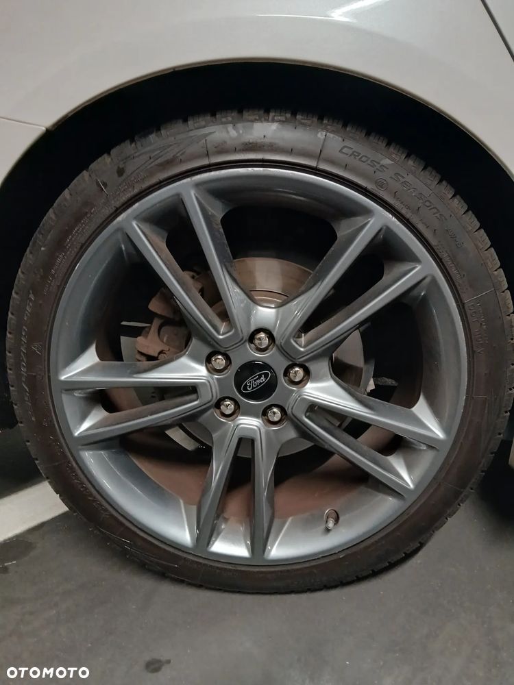 Ford Mondeo - 39
