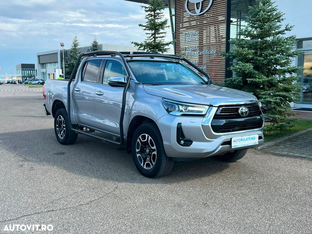 Toyota Hilux 4x4 Double Cab A/T Style - 9
