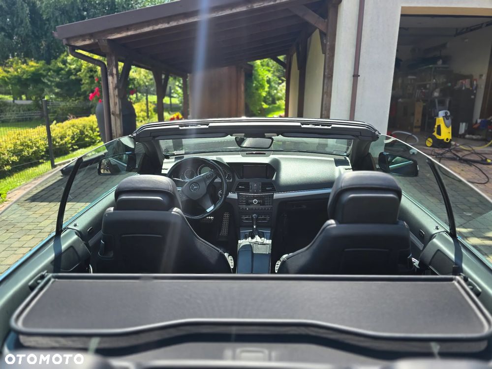 Mercedes-Benz Klasa E 350 CDI DPF BlueEFFICIENCY 7G-TRONIC Avantgarde - 24