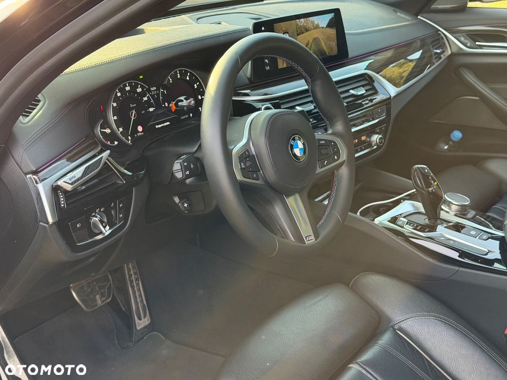 BMW Seria 5 - 16