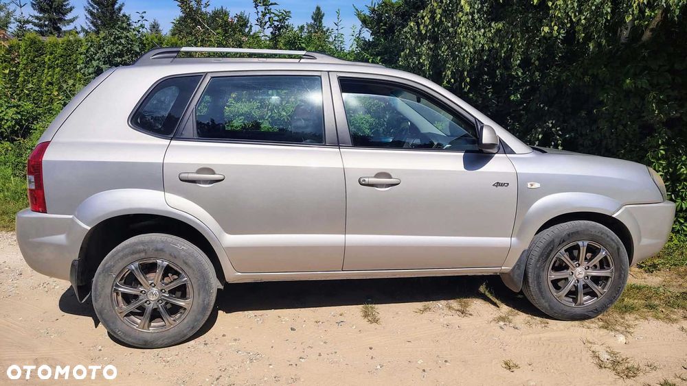 Hyundai Tucson 2007 photo 2