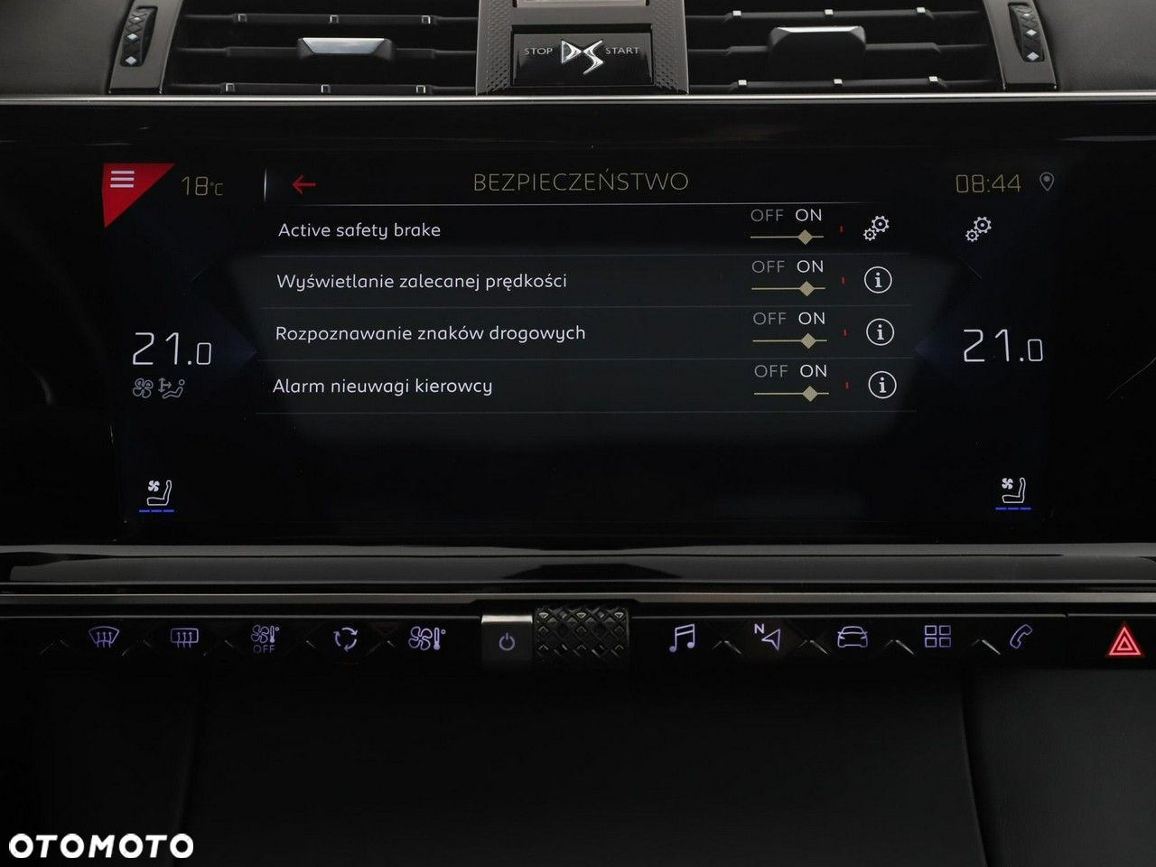 DS Automobiles DS 7 Crossback 2.0 BlueHDi Grand Chic - 29