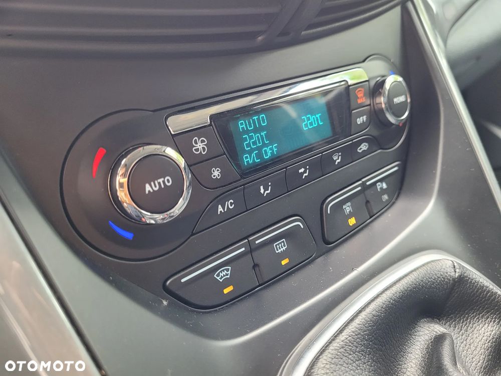 Ford C-MAX 1.6 Ti-VCT Titanium - 23