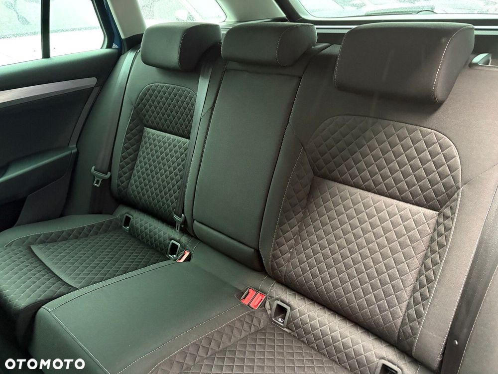 Skoda Superb 1.5 TSI Ambition DSG - 13