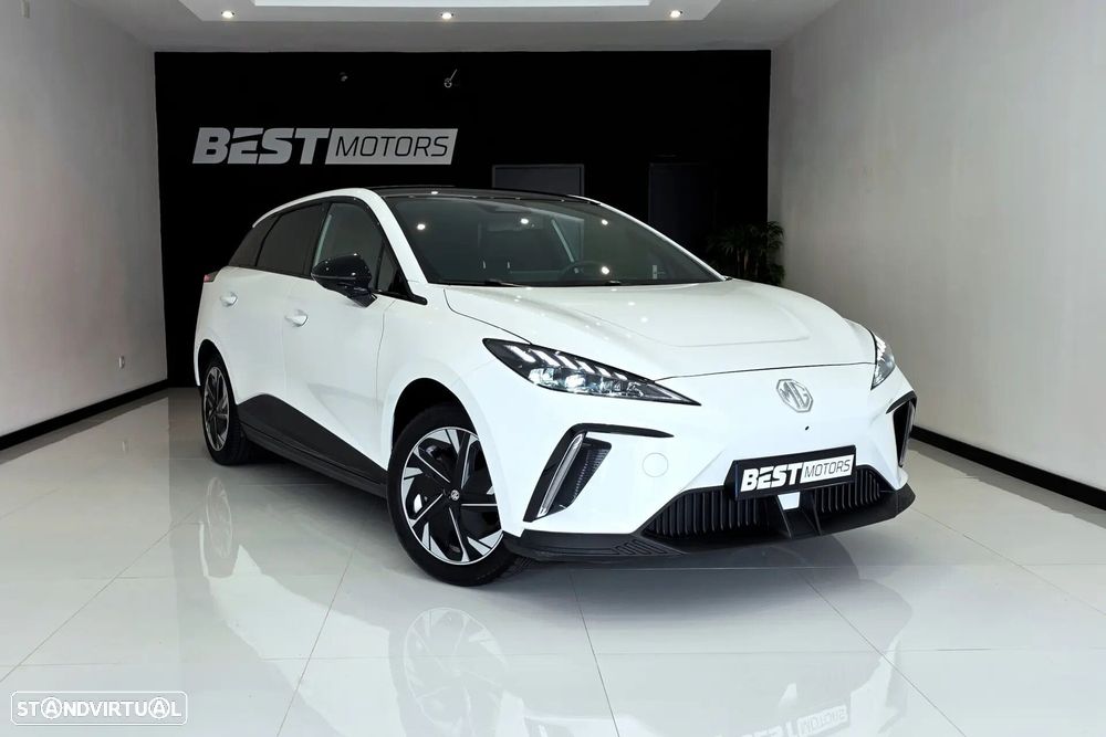 MG MG4 64 kWh Luxury - 3