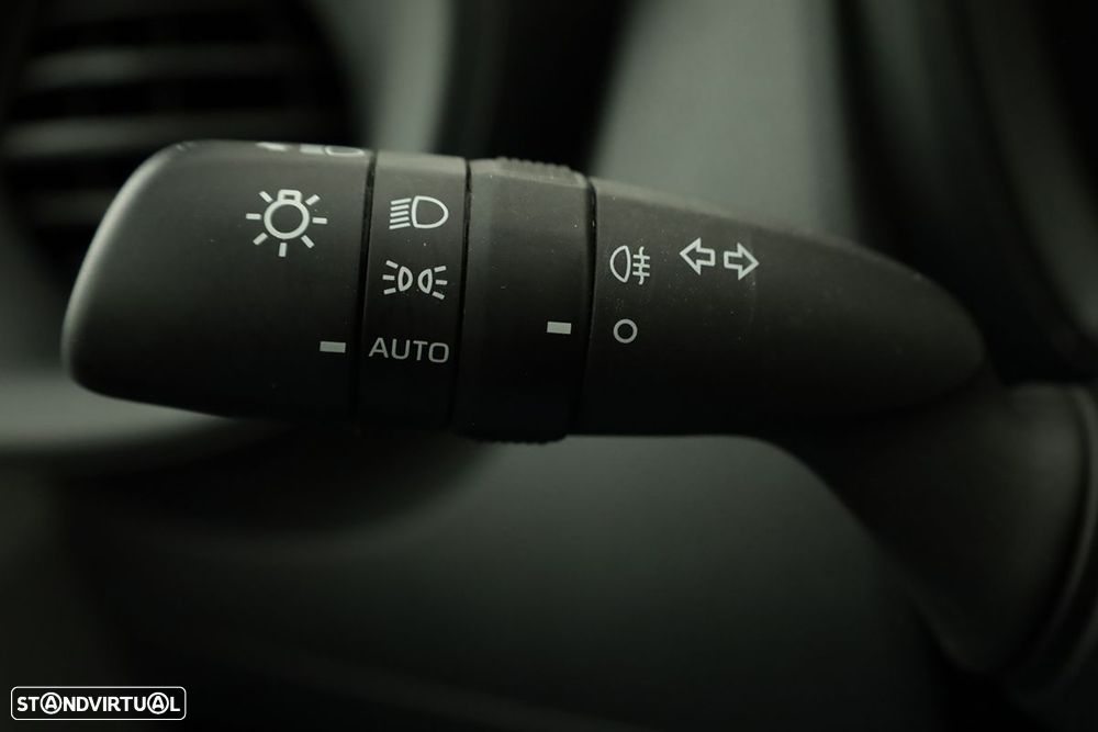Toyota Aygo X Business Edition - 16