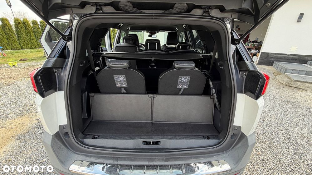 Peugeot 5008 1.6 BlueHDi Style 7os - 37