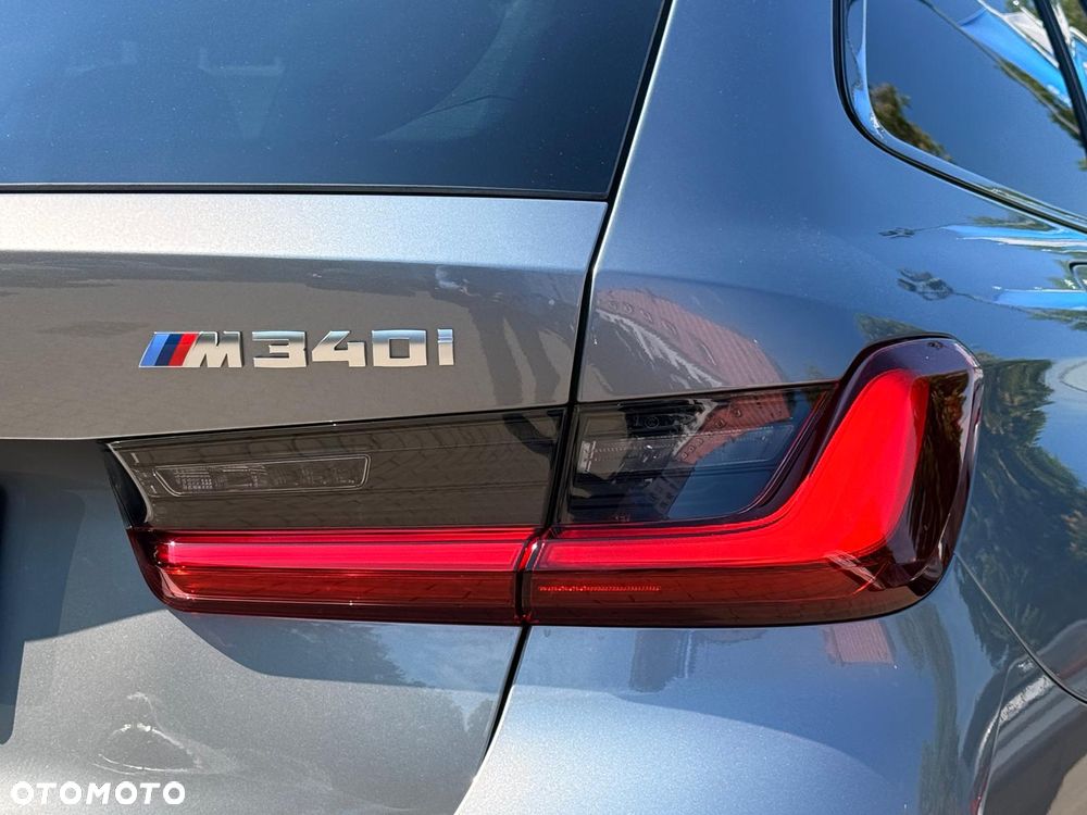 BMW Seria 3 M340i xDrive - 10