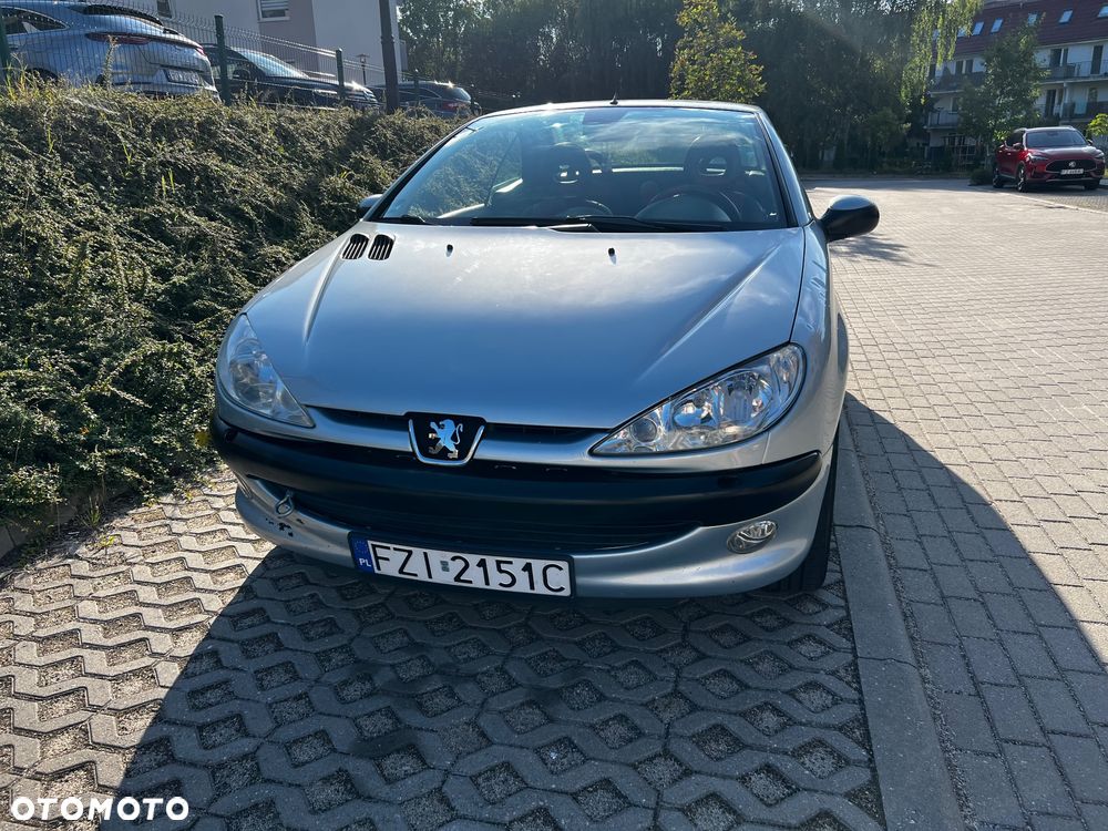 Peugeot 206 CC - 1