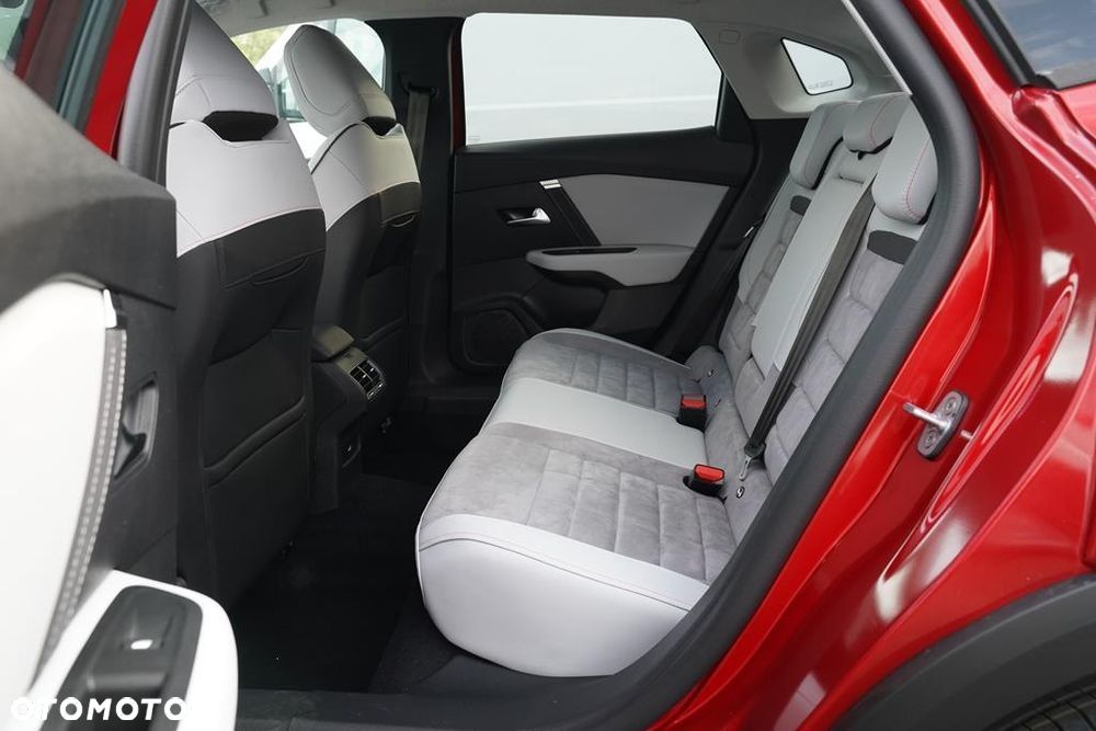 Citroën C4 1.2 mHEV Max eDCT6 - 9