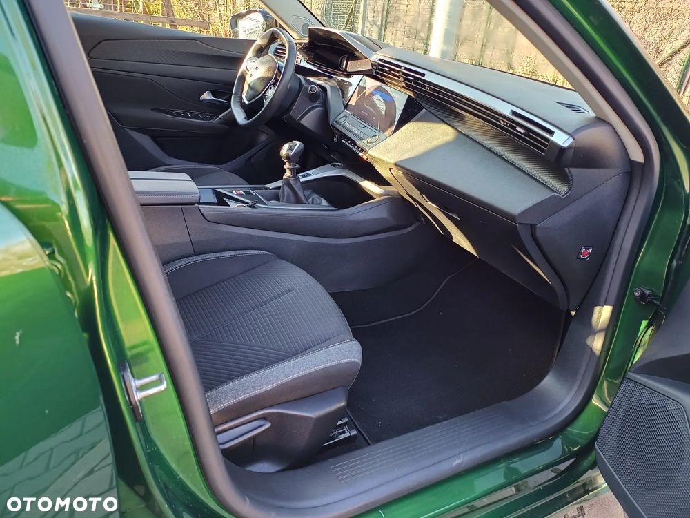 Peugeot 308 1.2 PureTech Active Pack S&S - 40