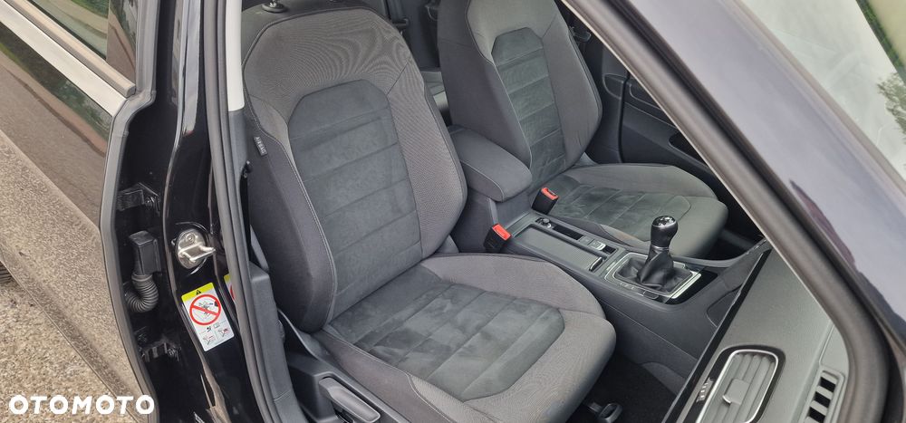 Volkswagen Golf 1.5 TSI BlueMotion ACT Highline - 27