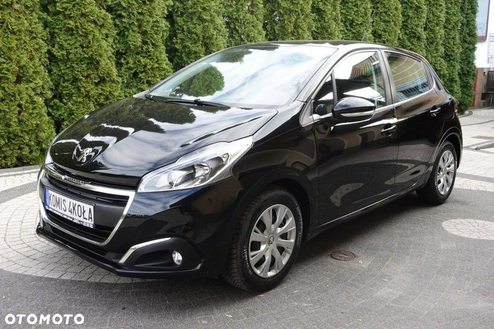 Peugeot 208 - 9