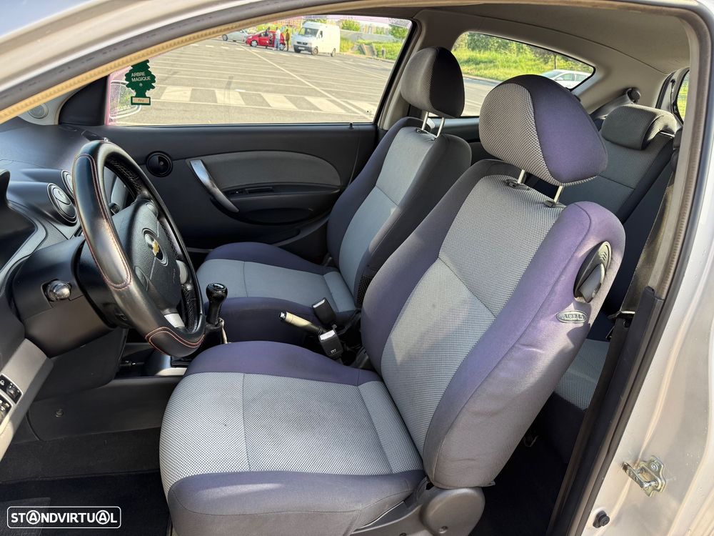 Chevrolet Aveo 1.2 LS - 7