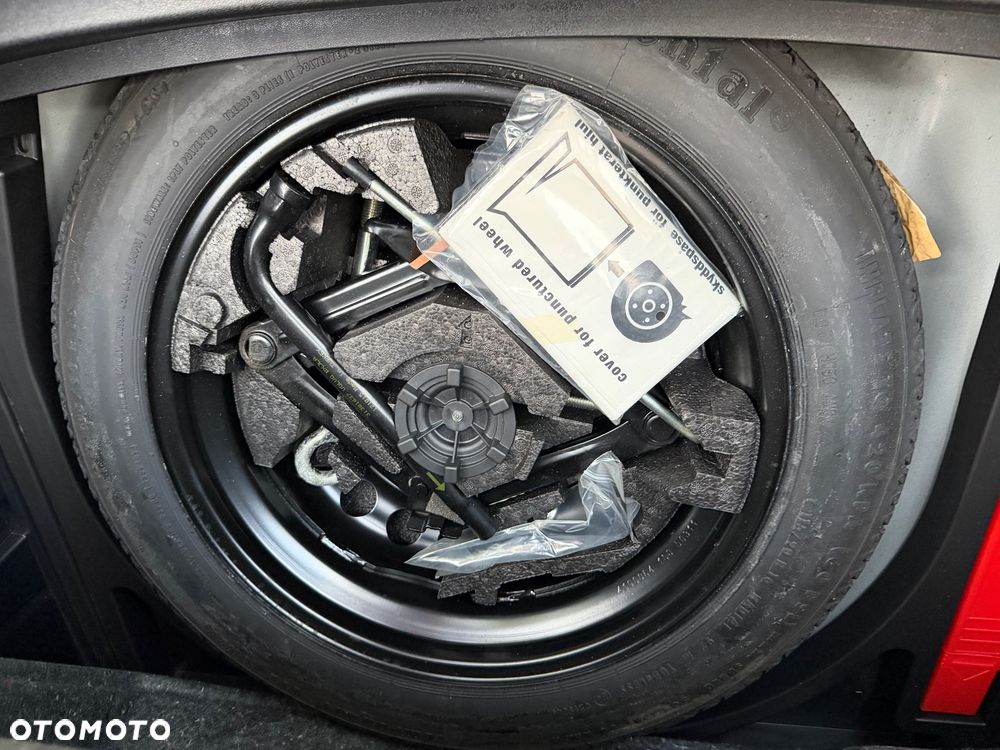 Volvo V40 T5 Geartronic Summum - 29