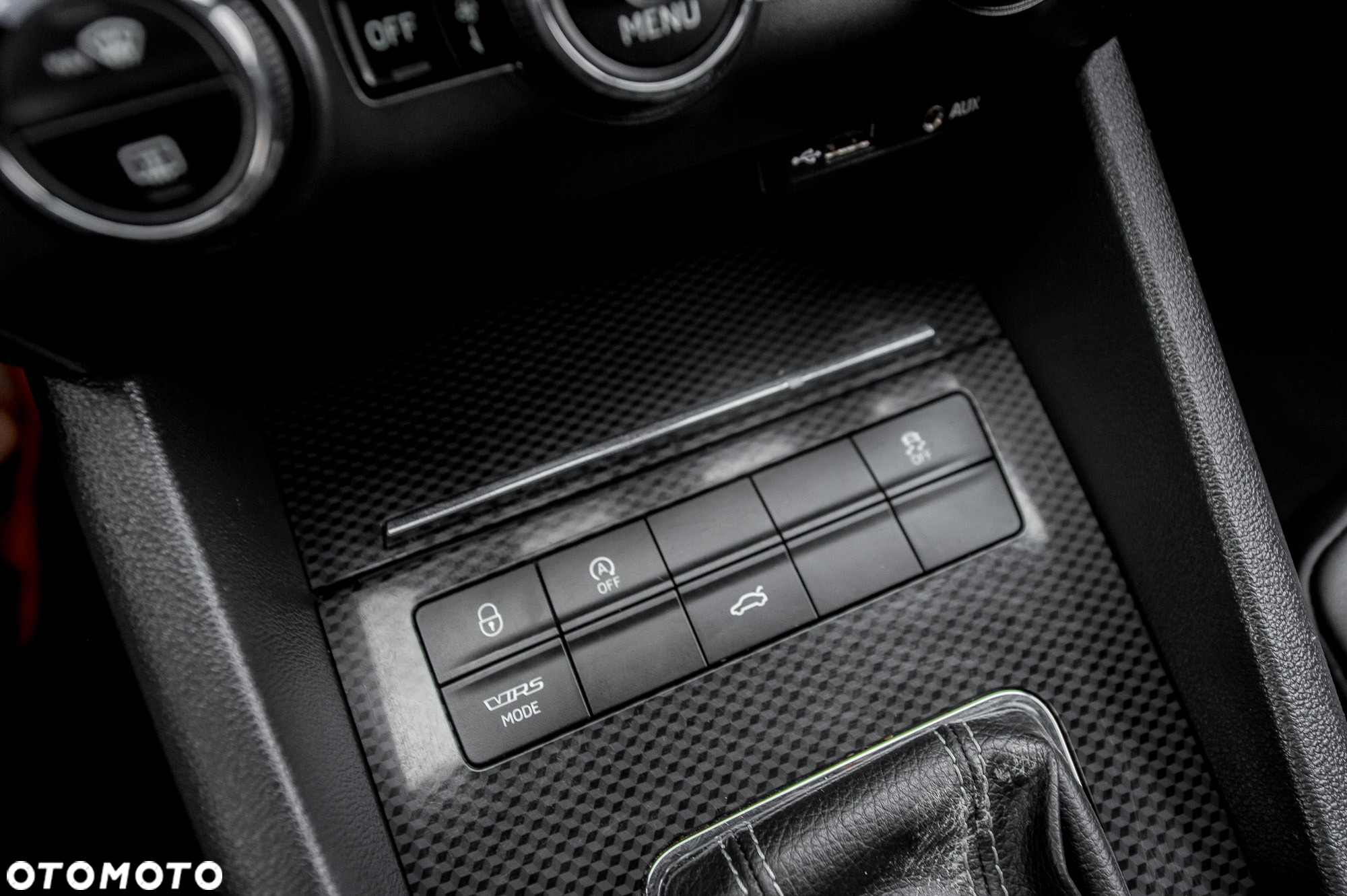 Skoda Octavia Combi 2.0 TDI 4x4 DSG RS - 18