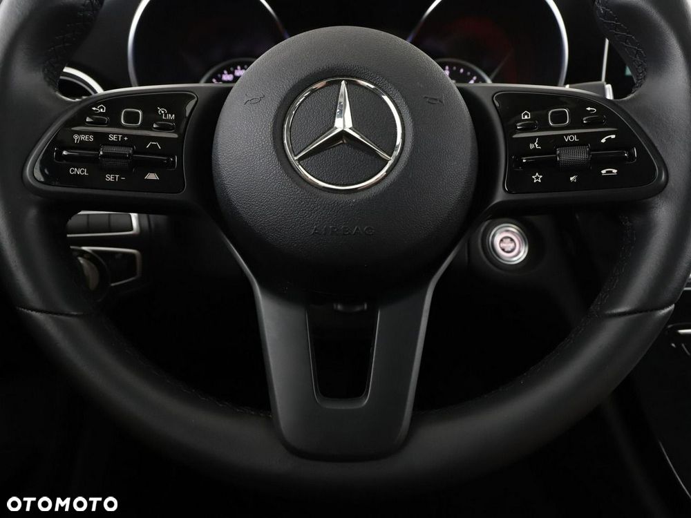 Mercedes-Benz Klasa C 220 d 4MATIC 9G-TRONIC - 22