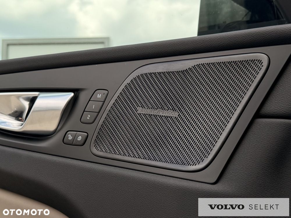 Volvo XC 60 - 10