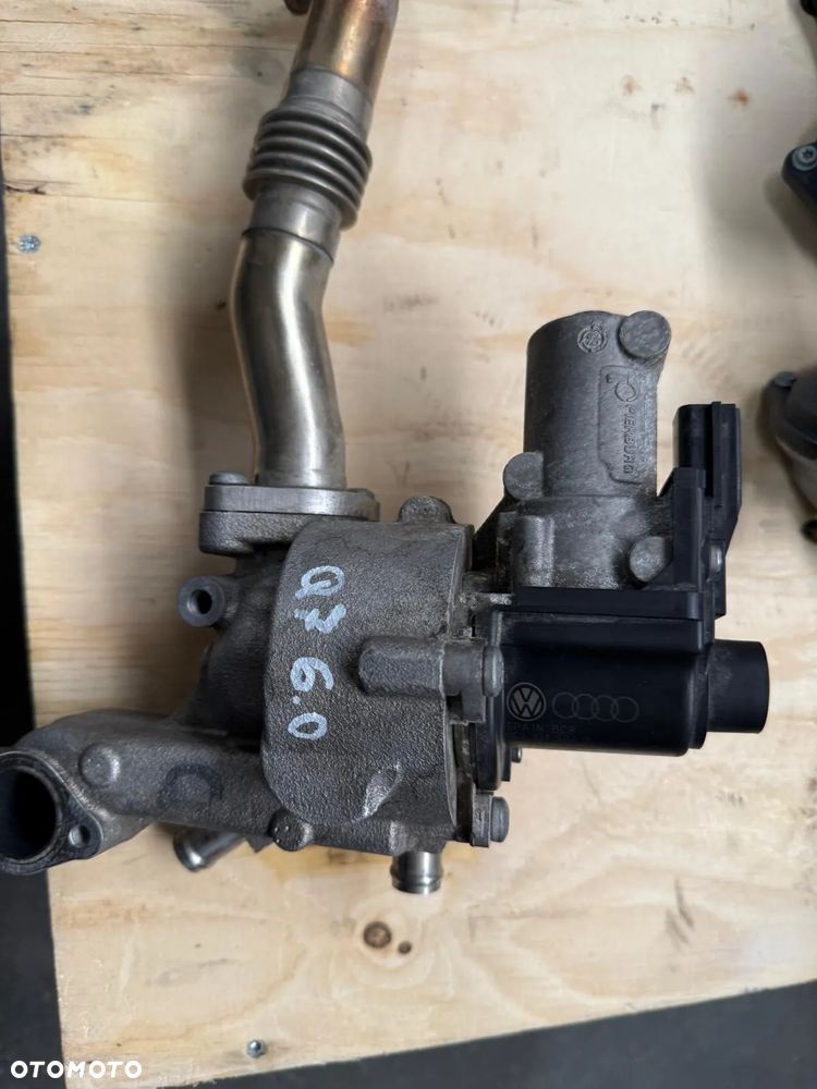 Zawór egr Audi Q7 v12 TDI 059131502D - 1
