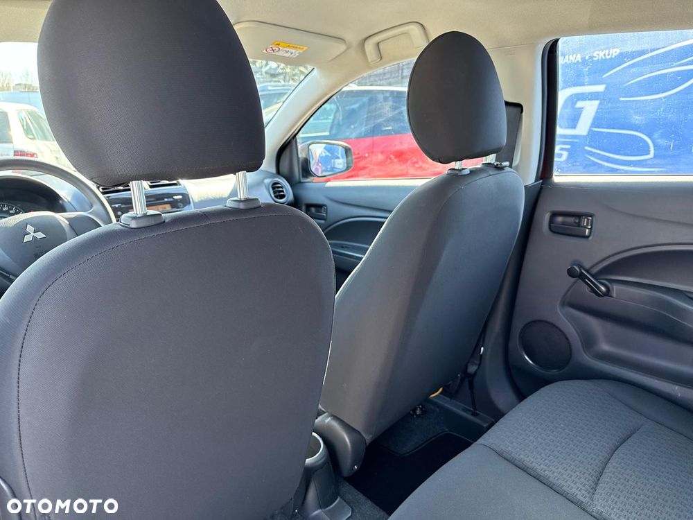 Mitsubishi Space Star 1.0 Entry - 12