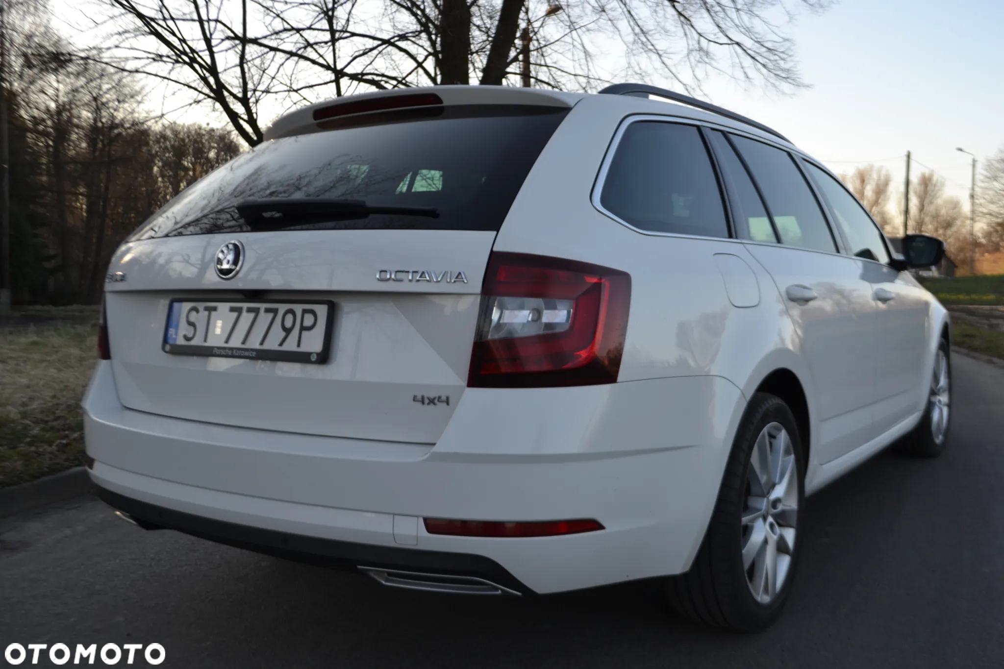 Skoda Octavia 2.0 TDI 4x4 Style DSG - 5