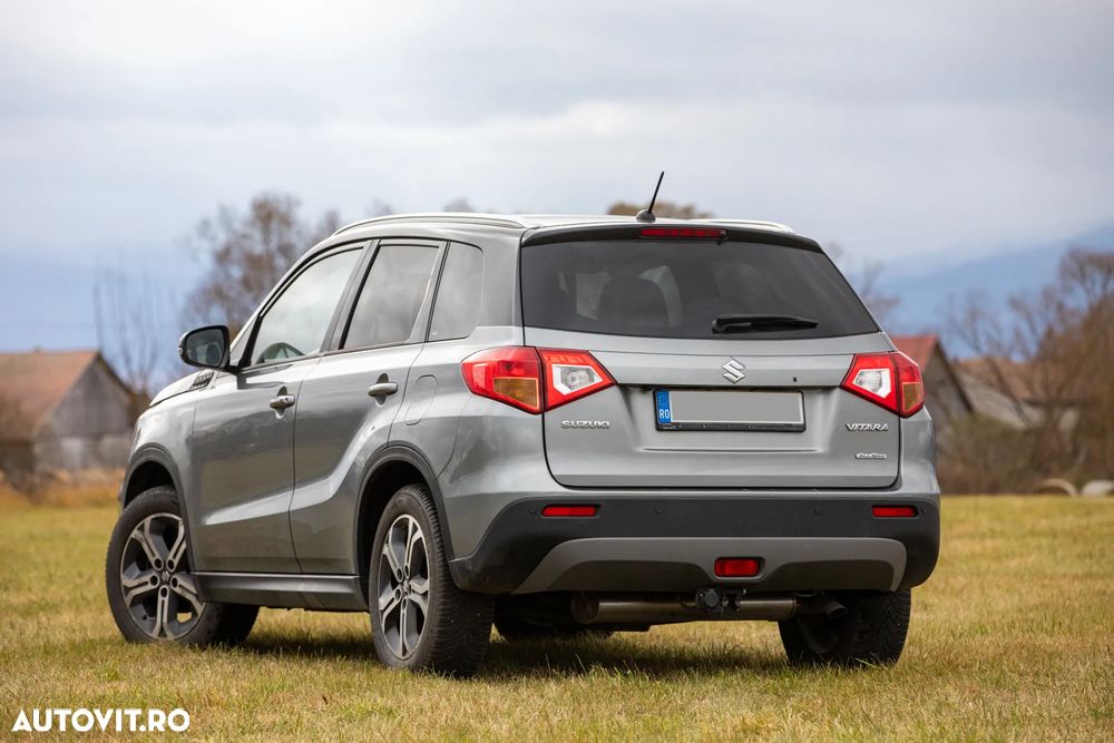 Suzuki Vitara 1.6 DDIS 4X4 Luxus - 6