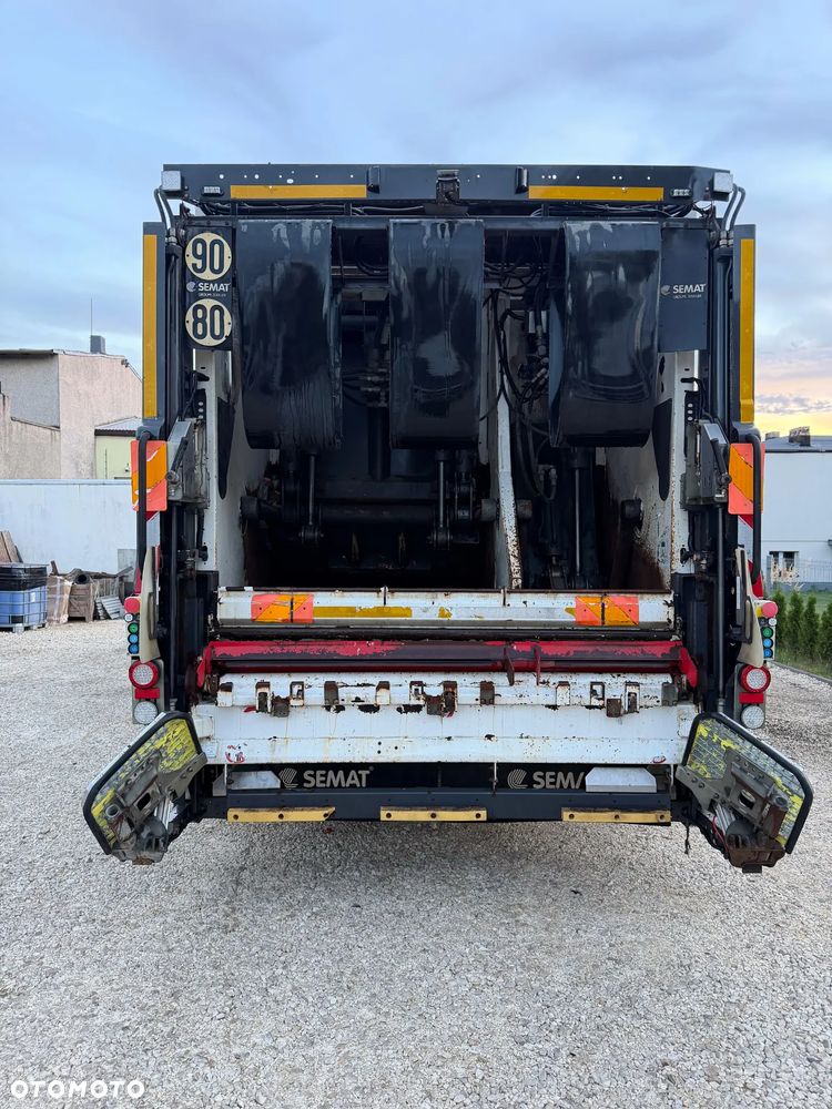 Volvo FE - 5