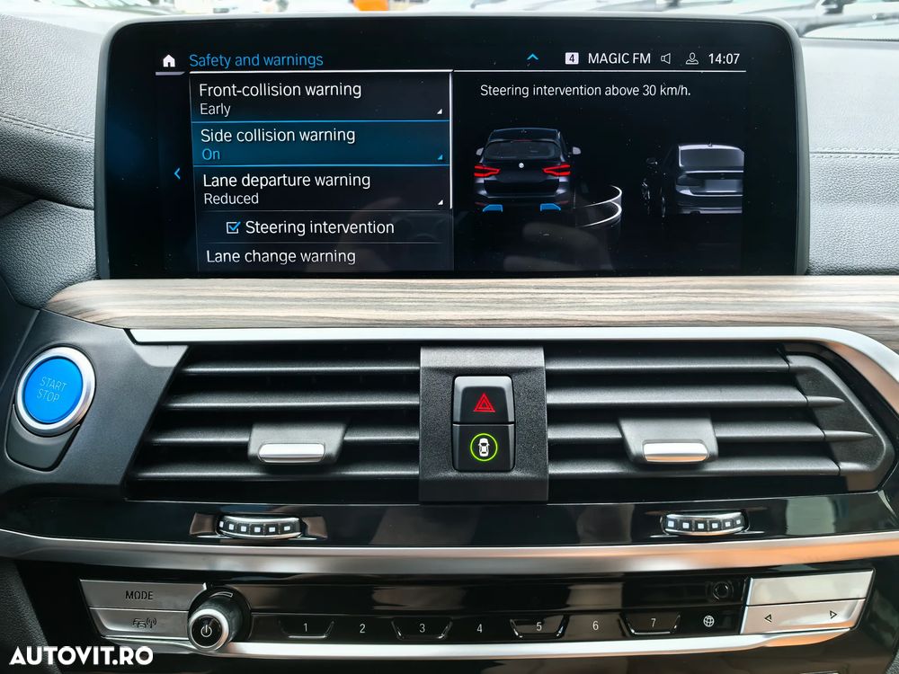 BMW iX3 Standard - 23