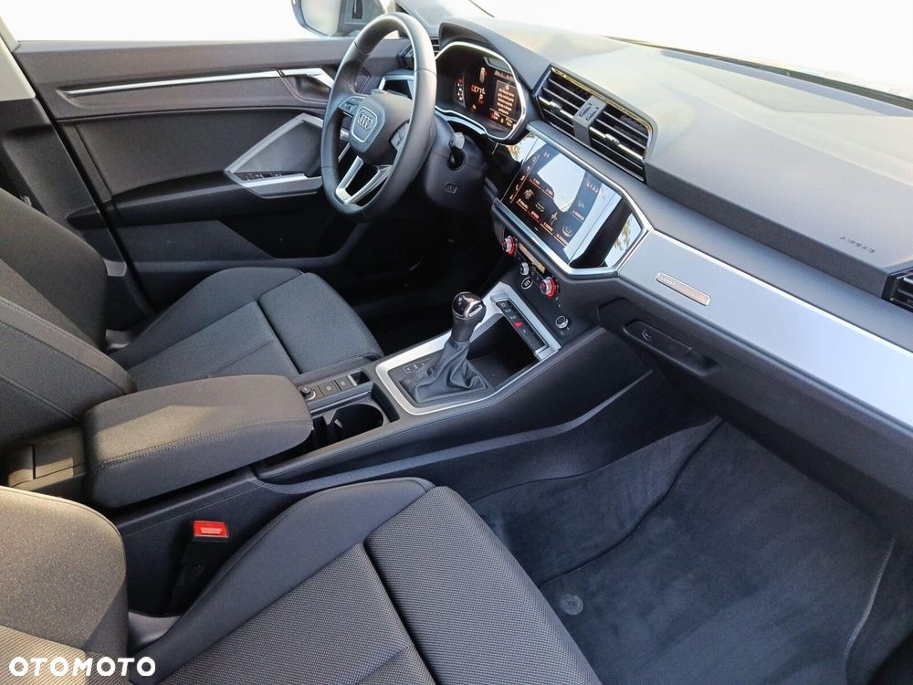 Audi Q3 Sportback TFSI mHEV 110 kW S tronic - 17