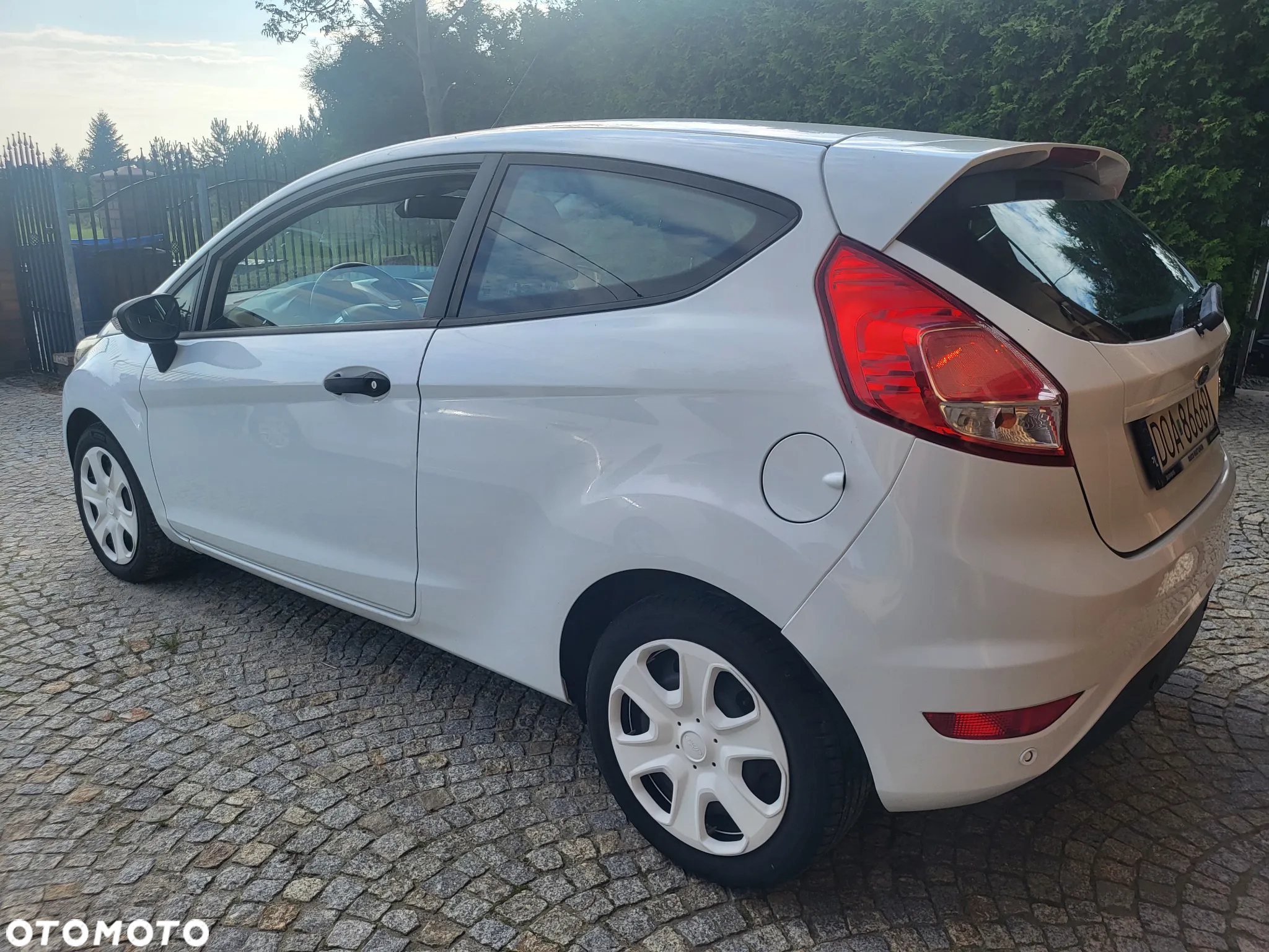Ford Fiesta 1.6 TDCi Silver X - 2