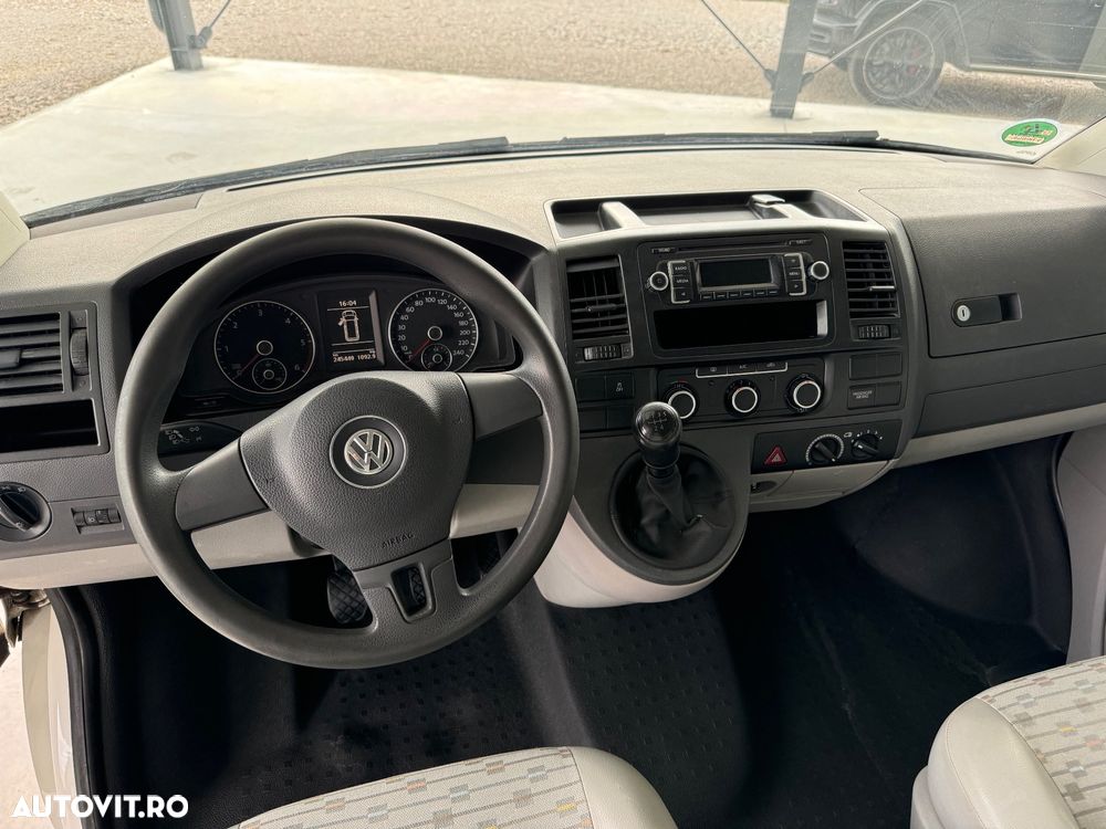 Volkswagen Transporter - 5