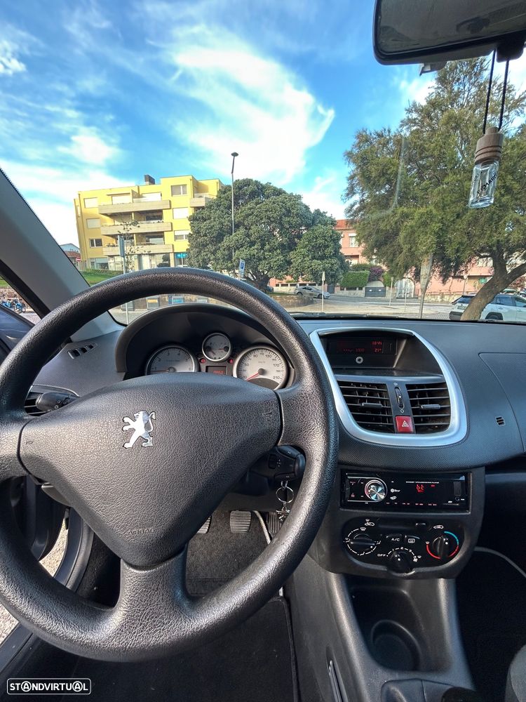 Peugeot 206+ 1.1 Trendy - 11