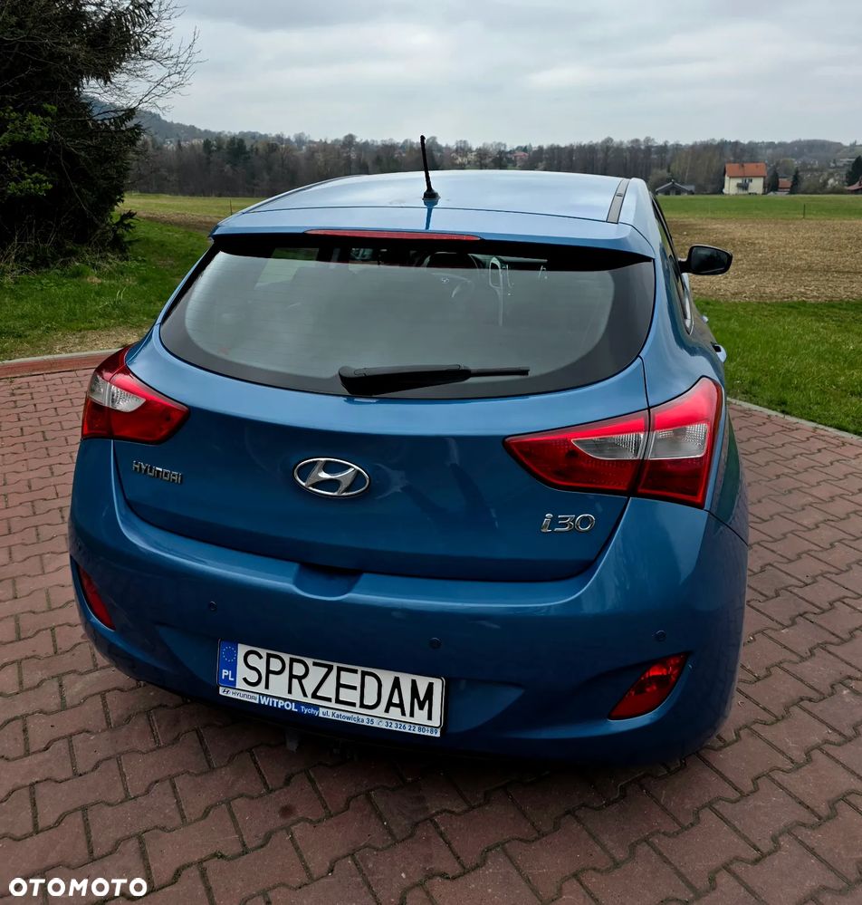 Hyundai i30 1.6 Comfort - 19