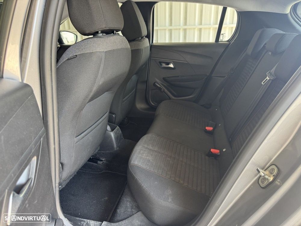 Peugeot 208 1.2 PureTech Active Pack - 18