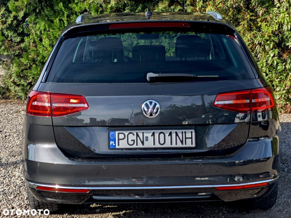 Volkswagen Passat 2.0 TDI SCR Highline DSG - 11