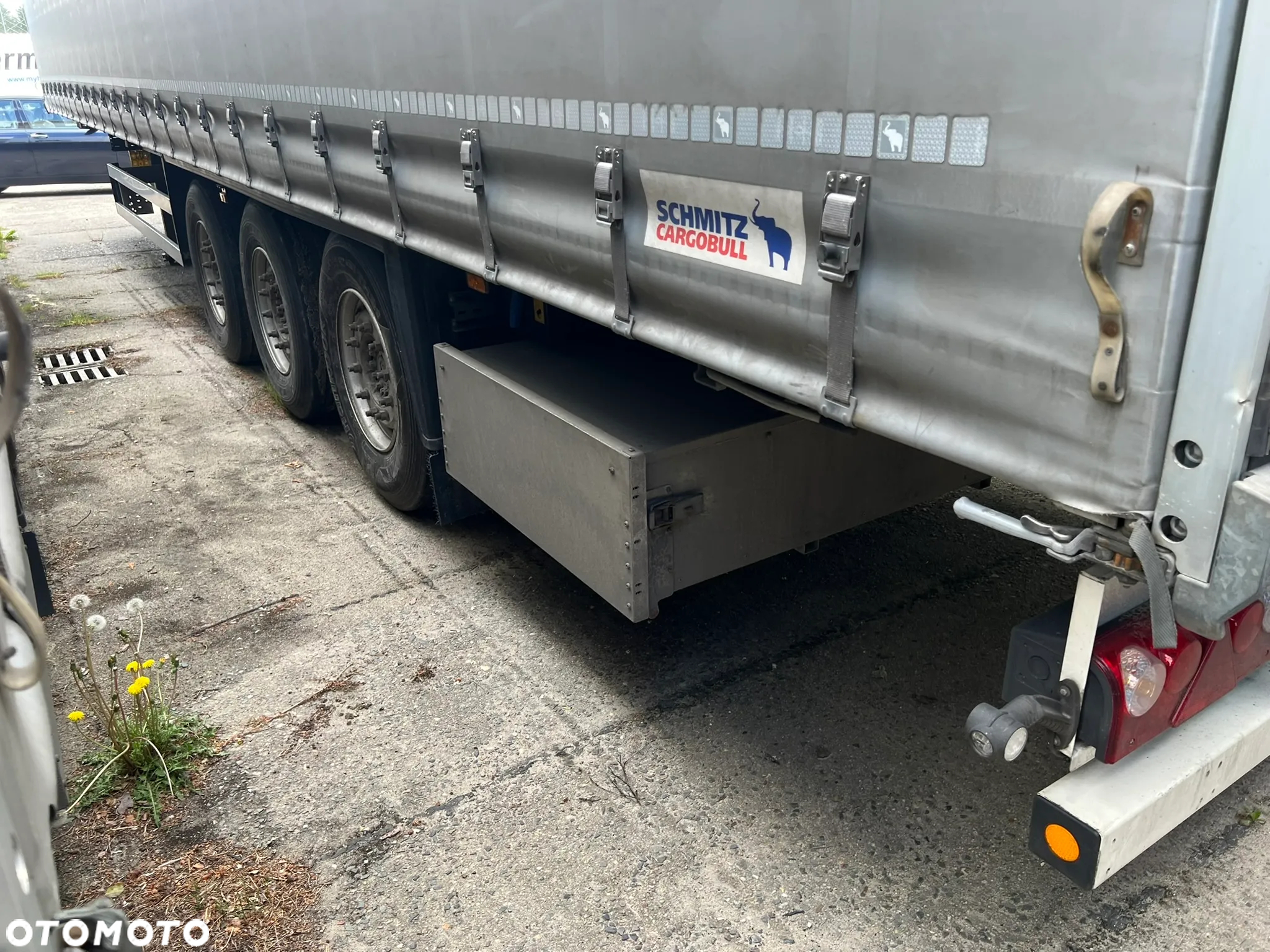 Schmitz Cargobull Standart Oś podnoszona Zertyfikat XL - 14