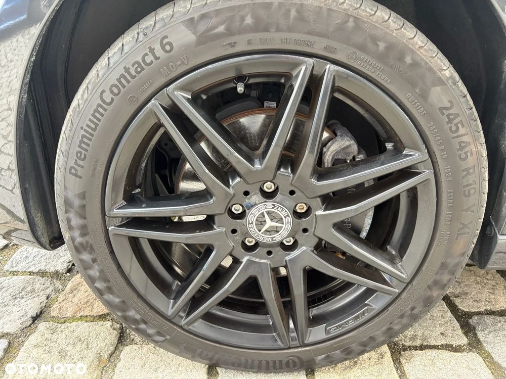 Mercedes-Benz Klasa V 300 d 4-Matic 9G-Tronic Exclusive (d³ugi) - 11