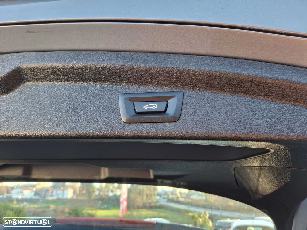 BMW X2 25 e xDrive Pack M - 16