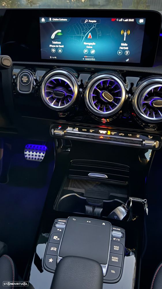 Mercedes-Benz A 250 Limousine e AMG Line - 26