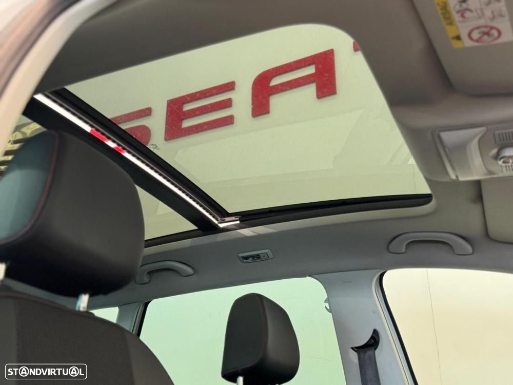 SEAT Leon ST 2.0 TDI DPF DSG FR - 20