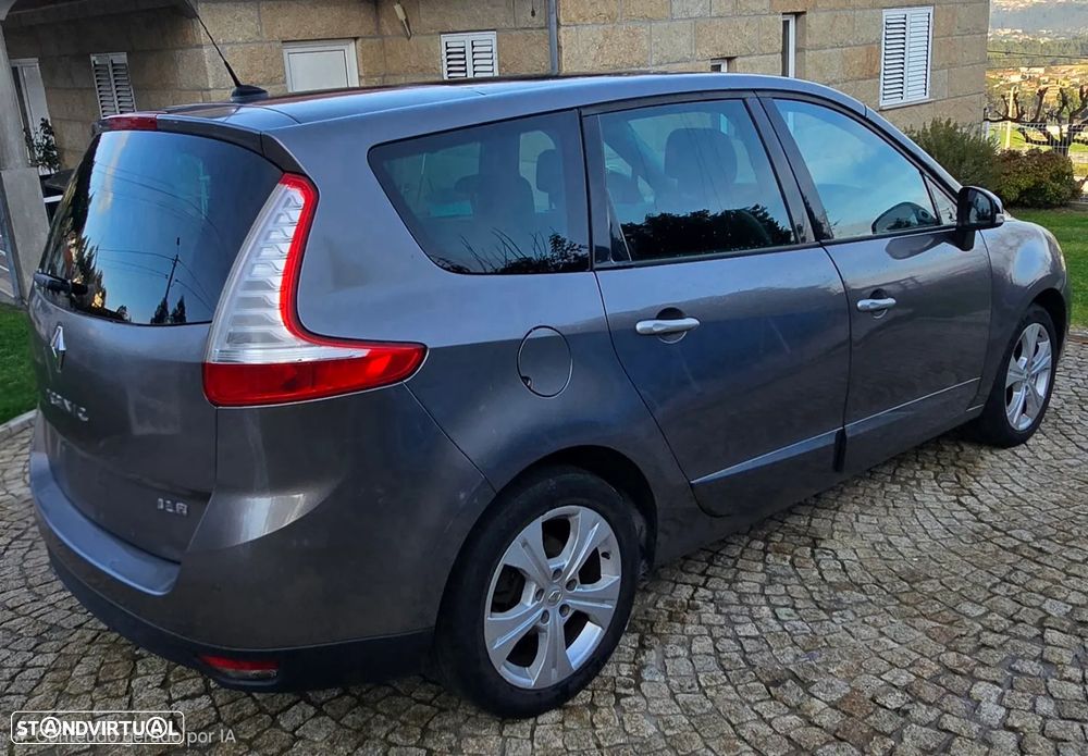 Renault Grand Scénic 1.5 dCi Bose Edition 7L - 12