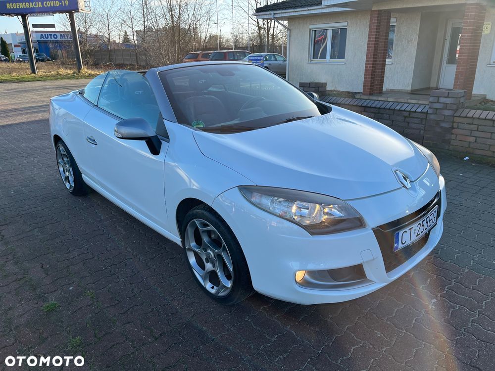 Renault Megane TCe 180 GT - 23