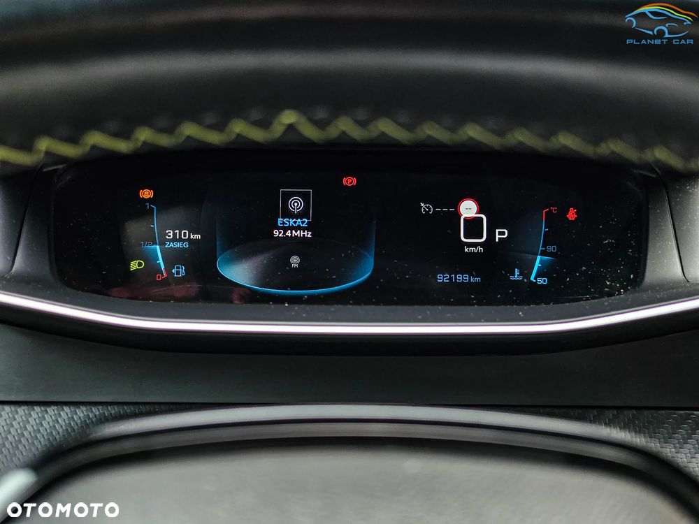 Peugeot 2008 BlueHDi 130 EAT8 GT - 25