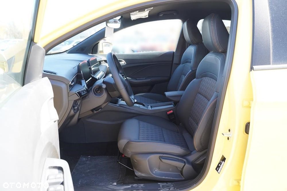 MG MG3 1.5 HEV+ Exclusive - 9