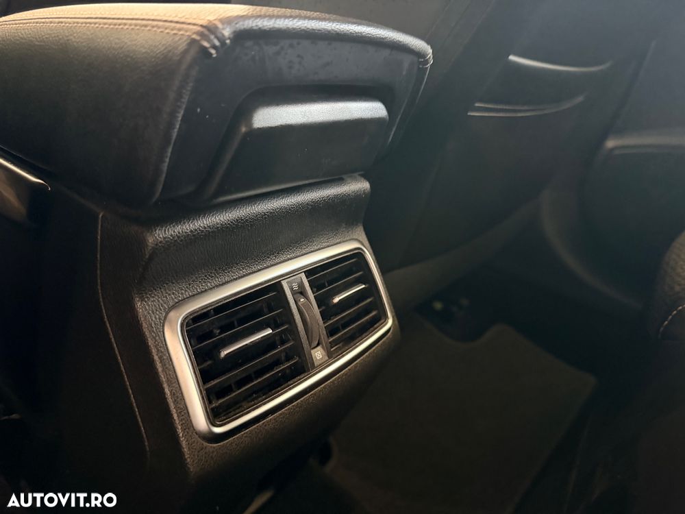 Renault Megane ENERGY dCi 110 INTENS - 33