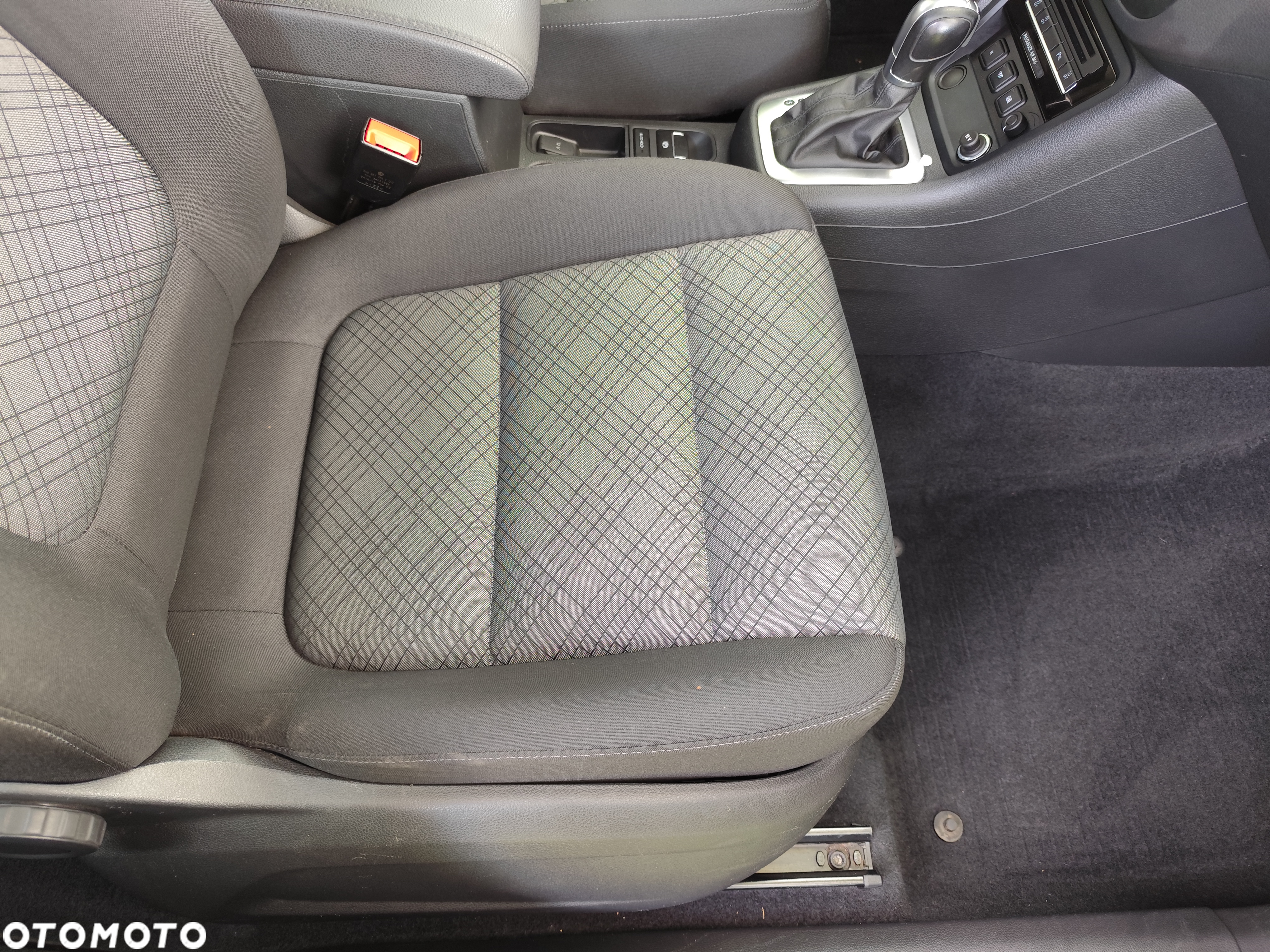 Volkswagen Sharan - 18