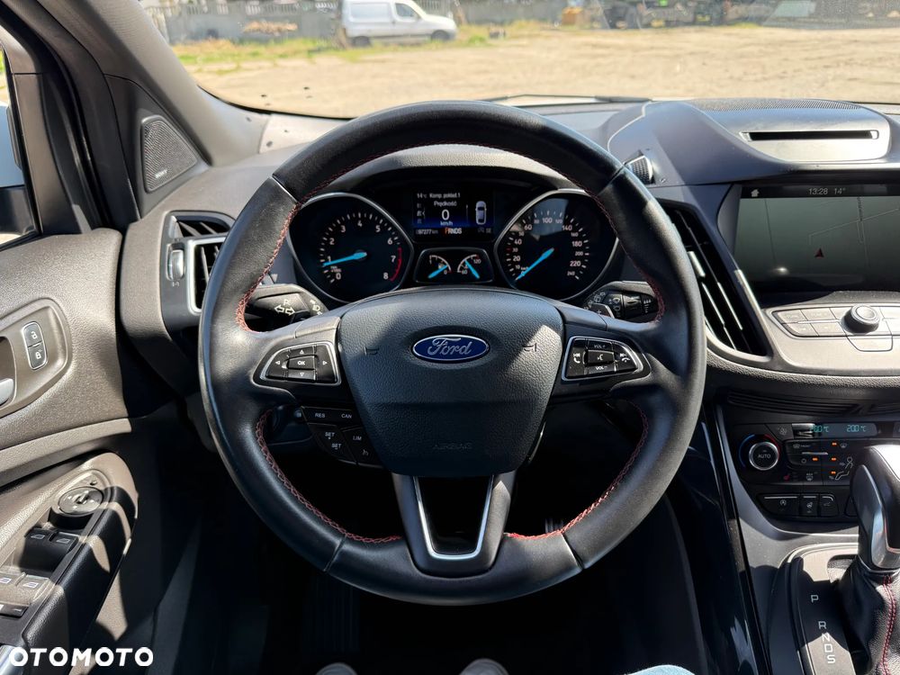 Ford Kuga 1.5 EcoBoost 4x4 ST-Line - 13