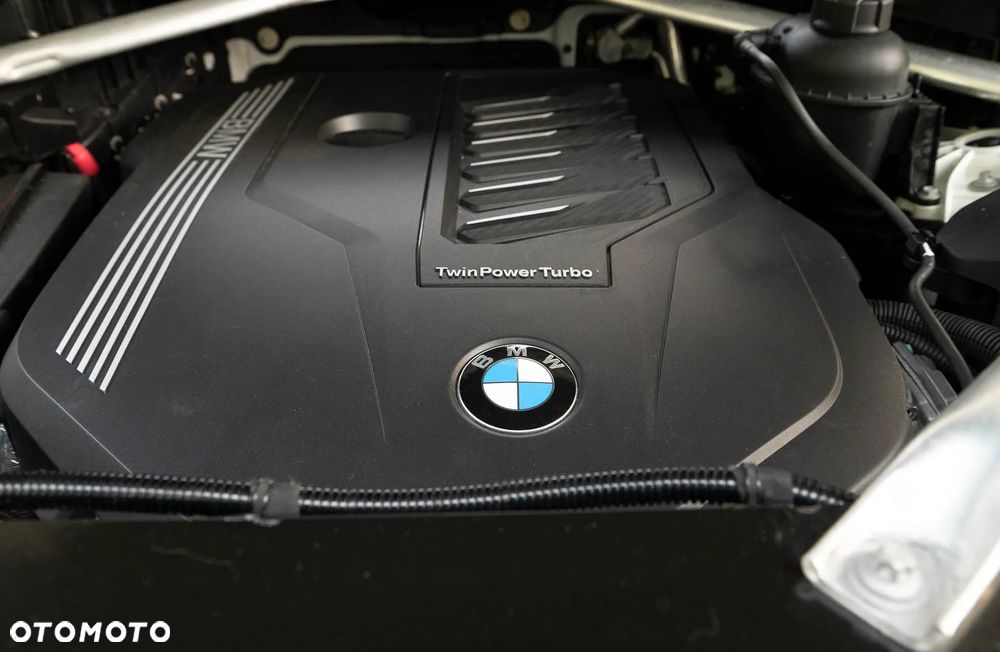 BMW X5 xDrive40i sport - 14